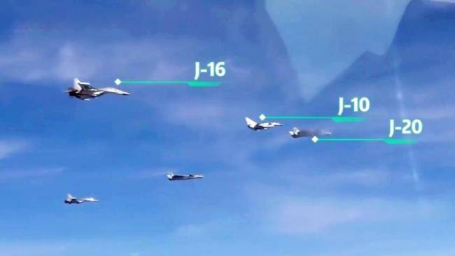 歼20歼16歼10同框！最新画面来了 实战化训练跃升