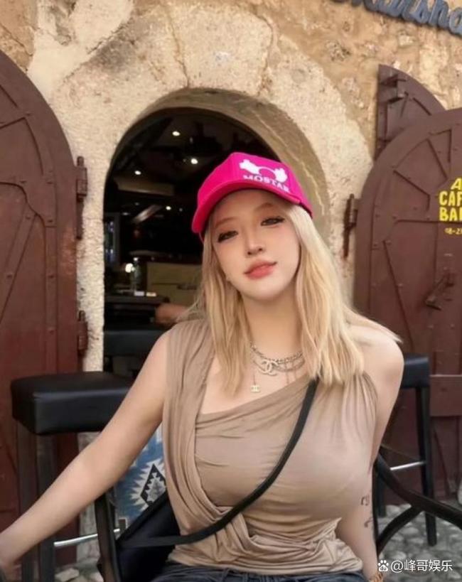 口子姐曾自曝患梅毒手臂溃烂 年轻生命因熬夜消逝