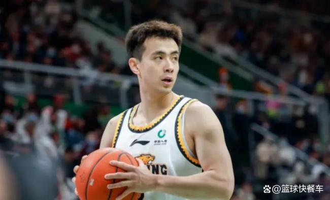 三分球40投34中!赵继伟火线复出拯救辽篮