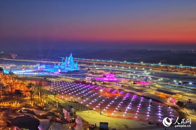 吉林长春：冰天雪地欢乐多