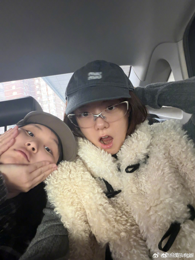 赵今麦闺蜜是起初导演犬子 揭秘幕后友情