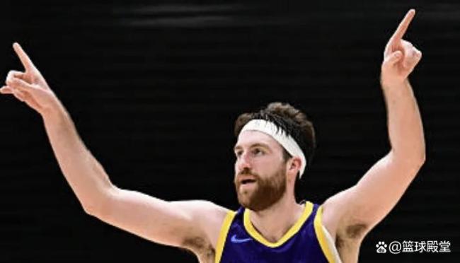 湖东说念主球员蒂米谈对阵开发者拿到21分 惊喜发达助力球队