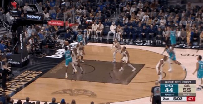 巴特勒临时缺阵枭雄23记三分射落黄蜂 库里14分引8东谈主上双梅尔顿24分 团队妥洽稳胜局