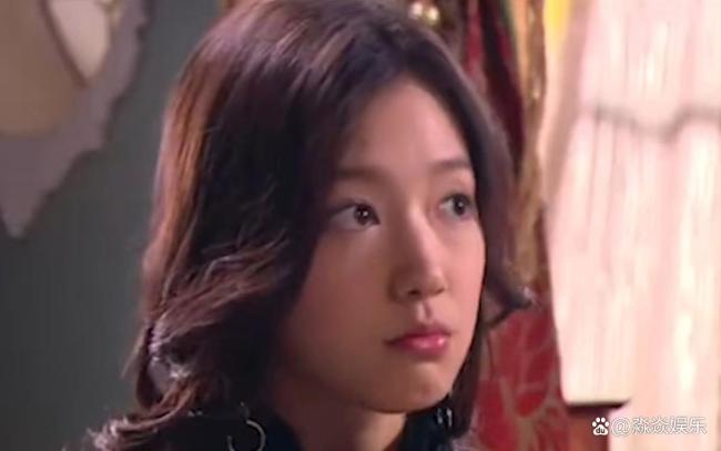 朴信惠在新剧中被指胶原卵白流失严重 演技与变装塑造获赞