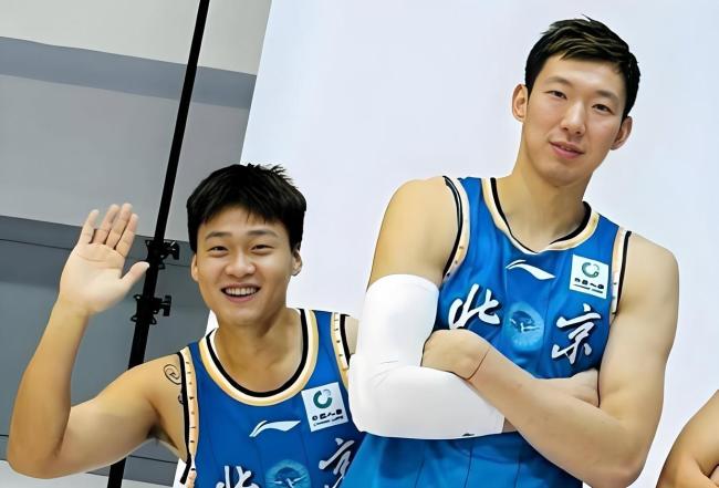 CBA全明星票选你相沿谁 少壮崛起激勉热议