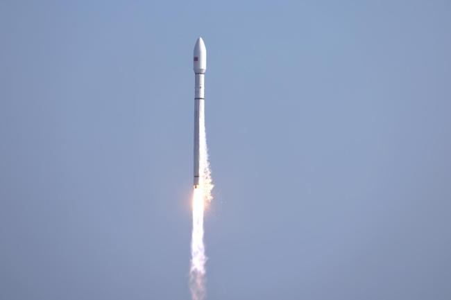 卫星互联网低轨19组卫星成功发射 迈向航天强国