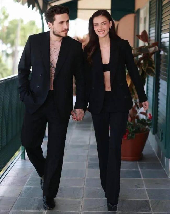 贝克汉姆长子:父母长期操控其生活 家庭纷争公开化