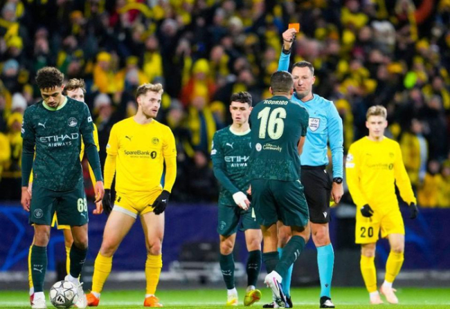 13.1亿豪阵成笑柄！哈兰德8场球荒，曼城1-3造英格兰足球耻辱纪录 蓝月军团创耻辱纪录