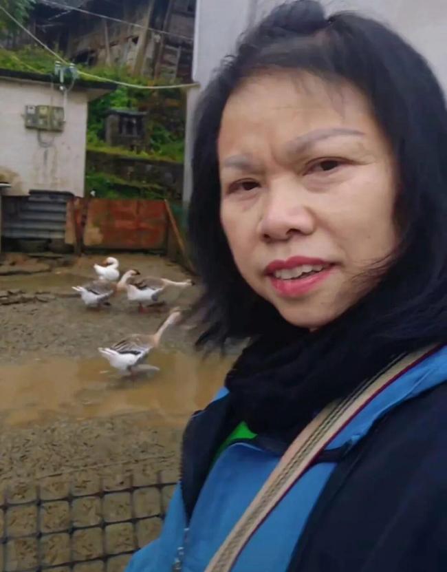 56岁阿姨重新“养自己”获赞 温暖文字治愈人心