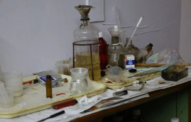 妈妈深夜报火警:把我儿子抓走吧 化学实验引发家庭警报