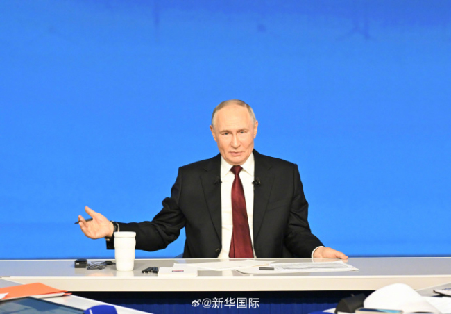 普京称格陵兰岛美国真要买也得买得起 美丹自行处理争端