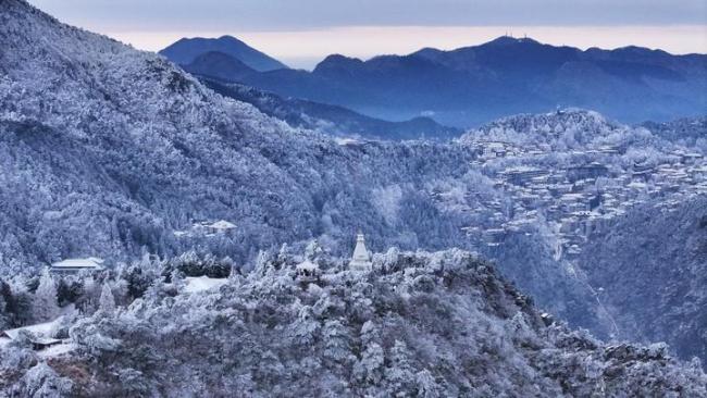 全国多地景区推出马年限定福利 属马、姓马免费游