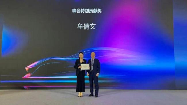 保时捷销冠牟倩文称顾客超6成是女性♀️