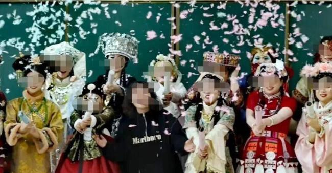 25岁女教师宿舍离世学校回应太寒心 家属质疑校方责任缺失