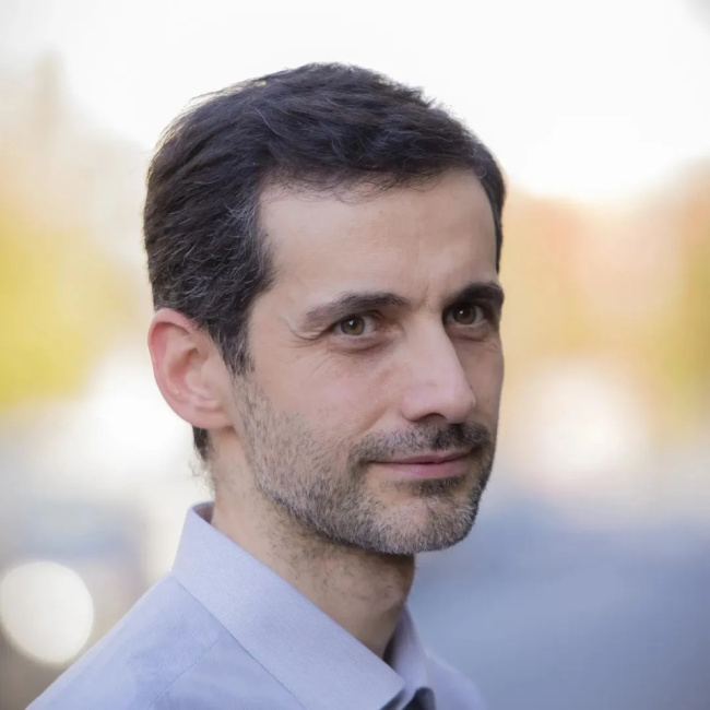 伊朗局势观察:林肯号航母已到波斯湾,伊朗总统儿子呼吁恢复网络 美伊紧张态势升级