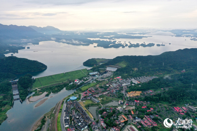 县城如何成为“特长生”