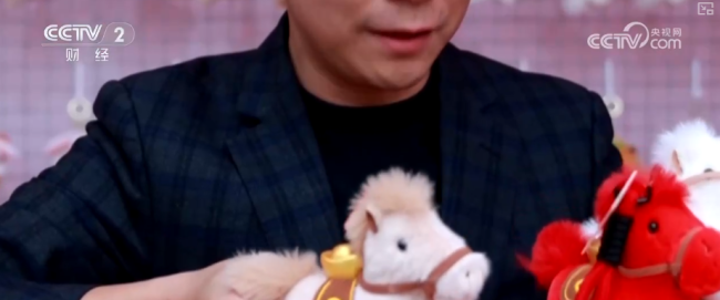 浓浓年味叠加花式创意催生新春消费“新”活力