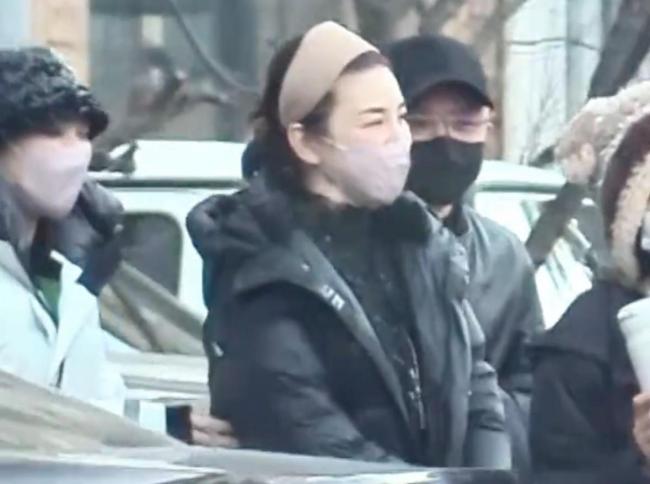 黄奕48岁素颜情景