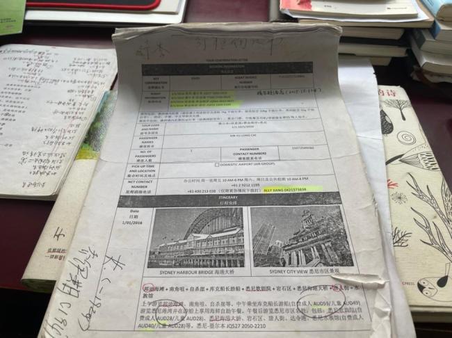 82岁大爷背包独自环游寰宇10年 设想成真旅程