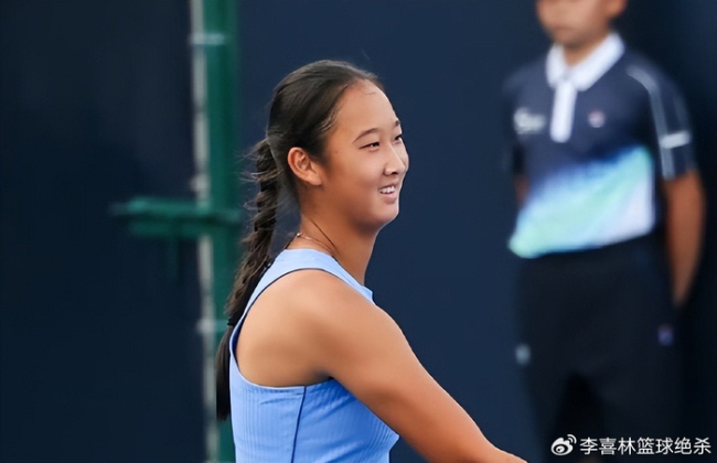 逆转进八强！中国女网17岁1米80小花蜕变 邵羽杉未来可期