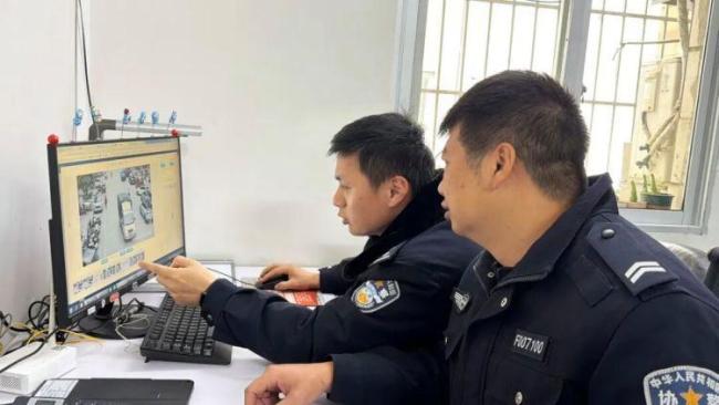 肇事者销毁证据被民警制止 警民携手还原真相