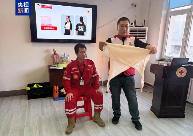 救东谈主大学生葬送前两日仍在献血 热血芳华定格陡然