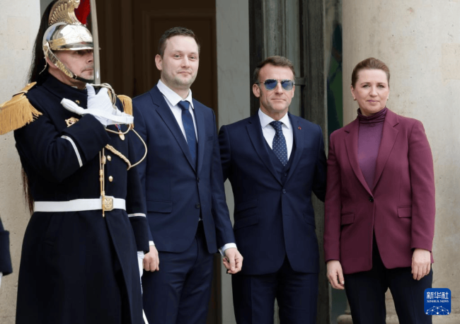 法国马克龙、加拿大卡尼纷纷入局格陵兰岛，多情剑客无情剑！北极局势敲响警钟