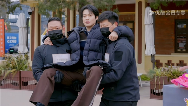 周五晚高疯 全员集结疯感初现