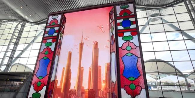 白云机场再添网红打卡点 裸眼3D大屏震撼亮相