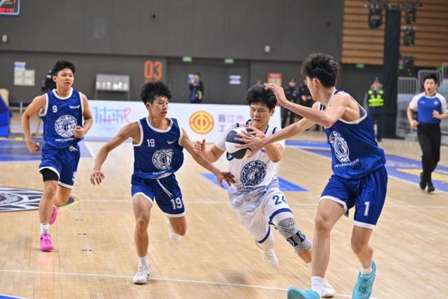 国乒抵达海口！孙颖莎王楚钦伤愈复出 全力备战亚洲杯