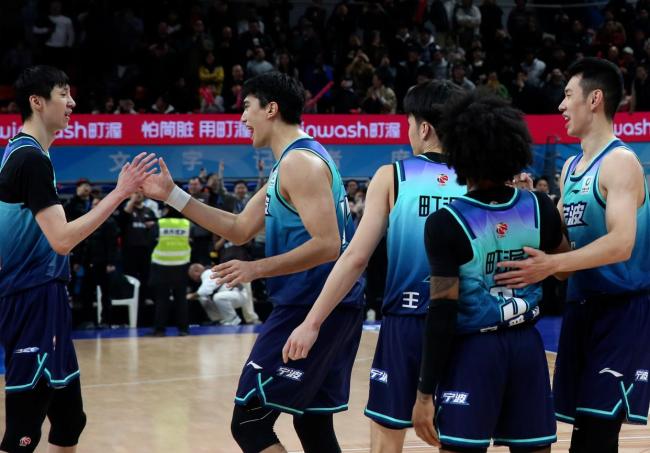 CBA常规赛：宁波町渥胜广东东阳光 宁波主场庆祝胜利