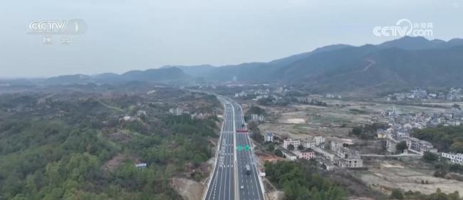 “物畅其流”为流动的中国增添澎湃活力