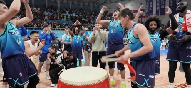 今夜CBA改写历史！宁波破广东不胜魔咒 青岛客胜北京创队史！冷门迭爆夜