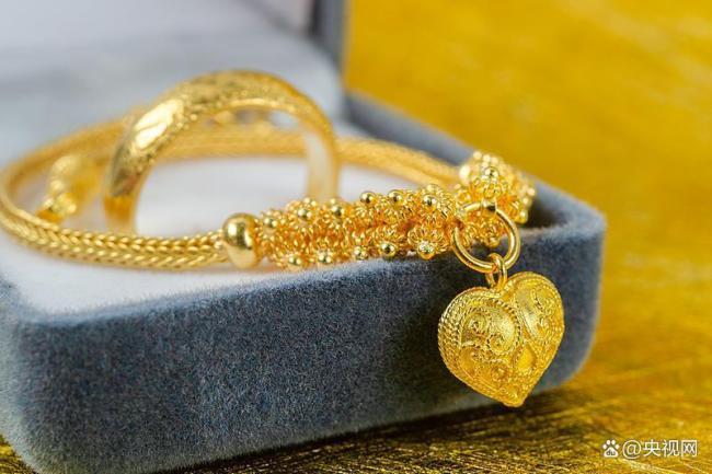 金银价格大跌 有回收商1天亏百万 市场乱象频出