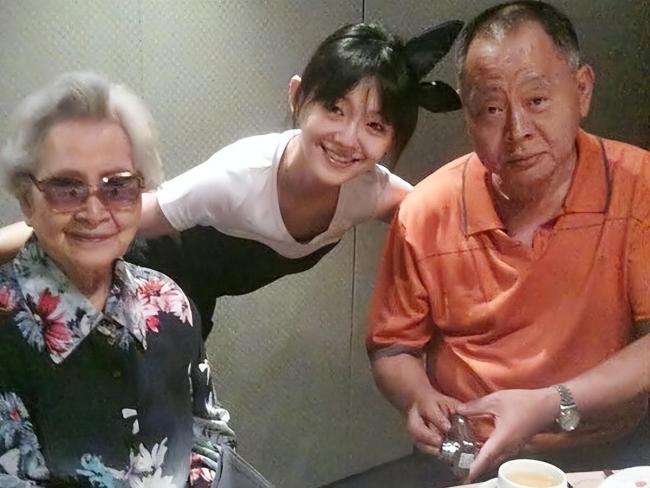 艺术总监曝光大S雕像设计细节