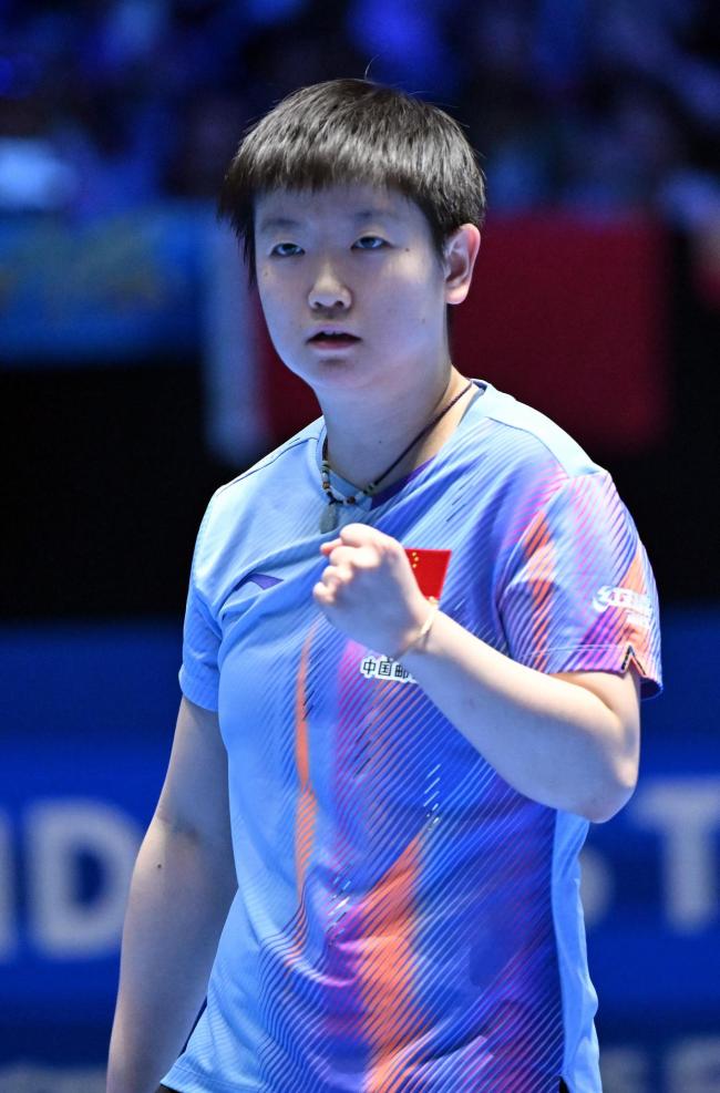 孙颖莎3比0战胜巴特拉