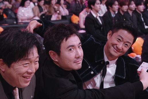 黄渤沈腾吴京 东说念主老了作念什么王人心酸