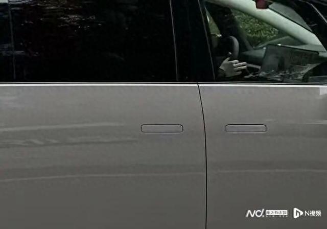 全隐藏式车门把手明年起禁用