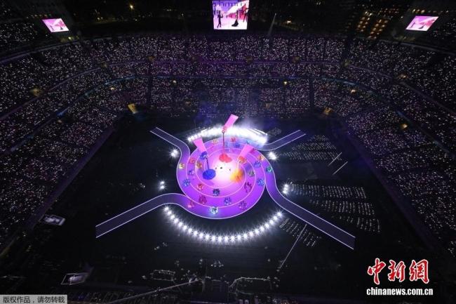 米兰冬奥会开幕 圣西罗文艺表演精彩纷呈