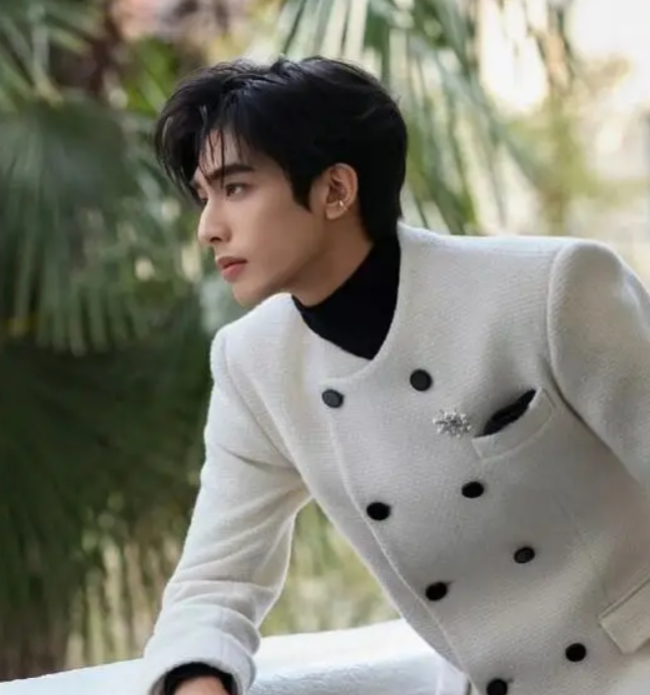 宋威龙赵今麦 马场二搭