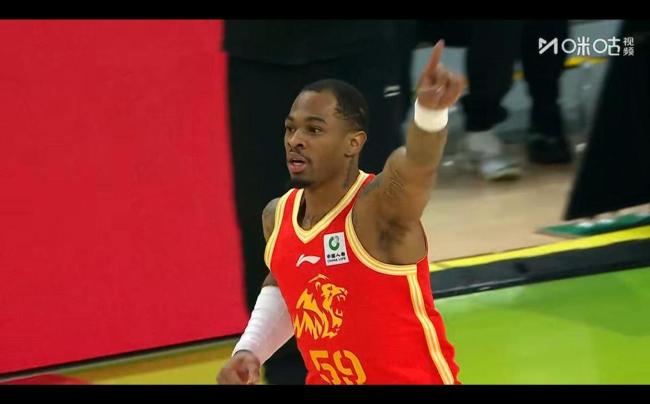 浙江广厦男篮97比94投诚吉林队 塔克48分率队逆转