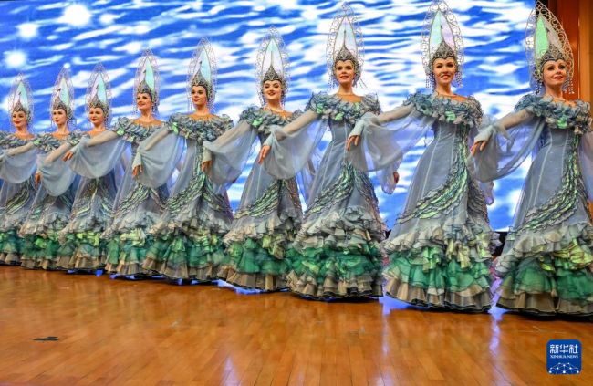 俄罗斯东谈主士祝愿俄中协作再创佳绩 新春祝贺传递友好情感