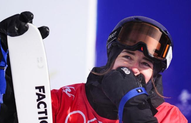 谷爱凌完成第二滑 挑战与坚持的证明