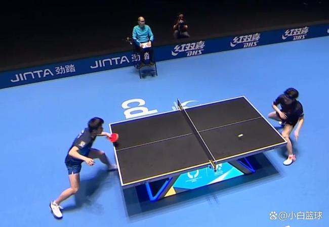 王楚钦4-0张佑安晋级决赛 卫冕在望