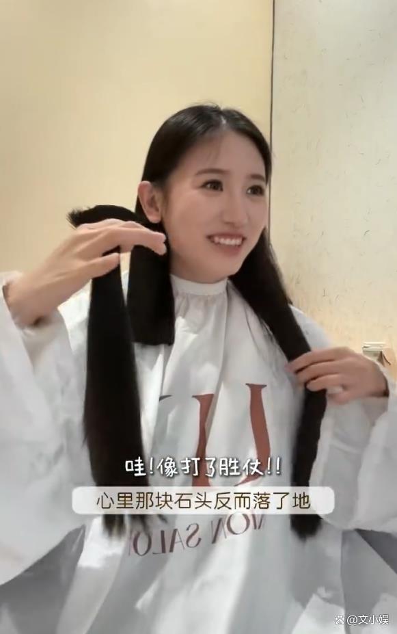 网红“一栗莎子”回答化疗没掉发 主动剃头赢在心态