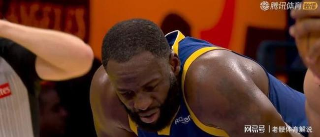 詹姆斯赛后分别和追梦库里拥抱致意 湖人险胜勇士取三连胜