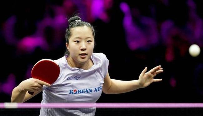 申裕斌打累了可以望望素质的脸 颜值与竞技的双重焦点