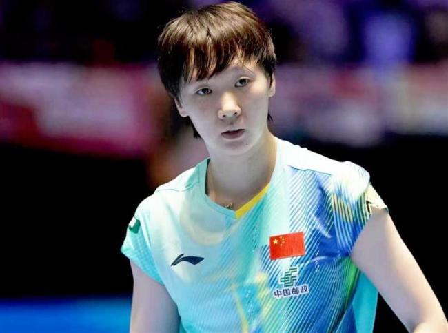 乒乓亚洲杯:孙颖莎首次夺冠!挽救赛点4-3险胜,王曼昱无缘卫冕 巅峰对决展现国乒实力