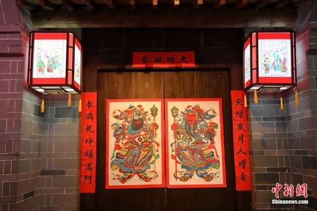 “工作劳模”灶王爷上天都汇报啥 善恶言行功过是非