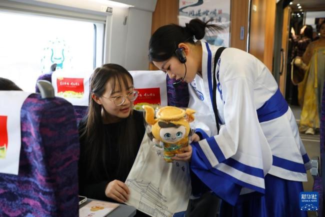 “高铁流动博物馆”G848次列车开行